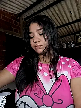 Yelly online show from February 10, 3:05 pm