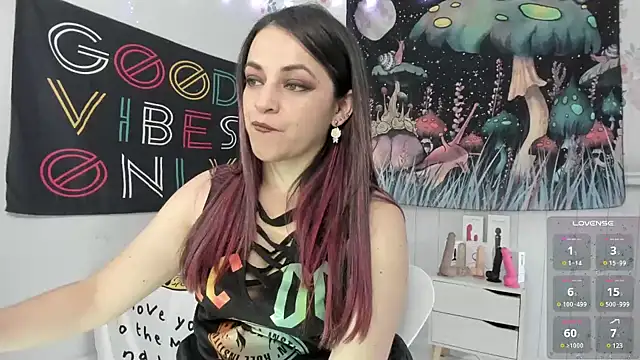 LovelyAzucena online show from December 10, 2:50 pm
