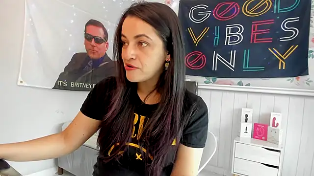 LovelyAzucena online show from October 18, 3:13 pm