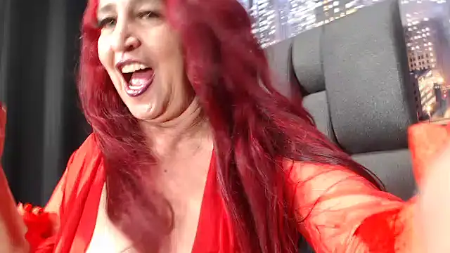 Lucy mature8 online show from July 18, 9:51 pm
