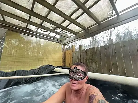 Snapshot of prainxxx22 chatting on February 22, 7:34 pm prainxxx22 online show from February 22, 7:34 pm