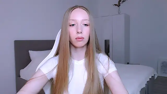 Snapshot of Luna_insniity chatting on November 6, 7:59 pm Luna insniity online show from November 6, 7:59 pm