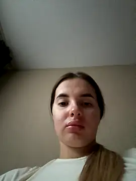 Donna Evans online show from November 2, 2:58 am