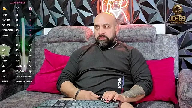 JD-69 online show from October 15, 7:03 pm