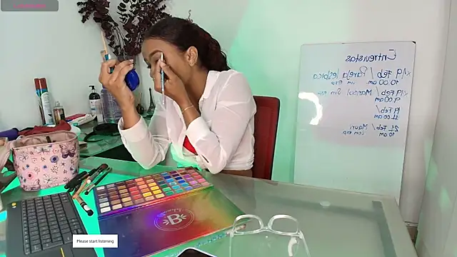 Snapshot of Eylend_Lisboa chatting on July 22, 1:58 pm Eylend Lisboa online show from July 22, 1:58 pm