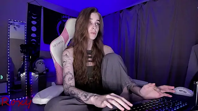 Snapshot of wet_dream_ chatting on September 13, 11:48 pm wet dream online show from September 13, 11:48 pm