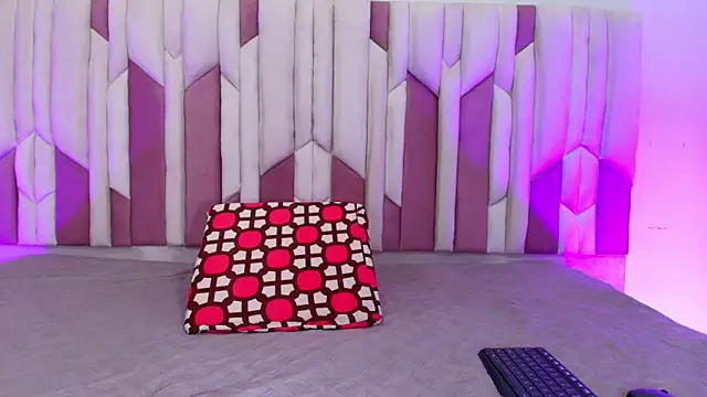 lucyy gray online show from October 17, 3:10 am