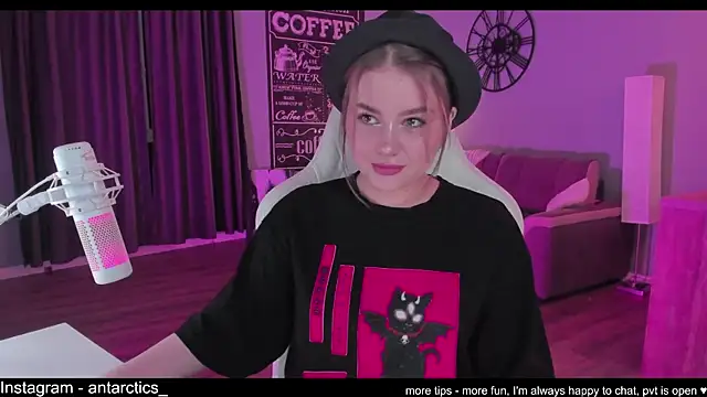 lil barbie girl online show from February 28, 6:31 pm