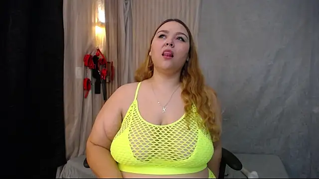 julia sweet 1 online show from March 1, 4:15 am