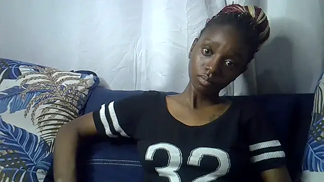 Snapshot of Enkarxx chatting on August 6, 11:50 pm Enkarxx online show from August 6, 11:50 pm