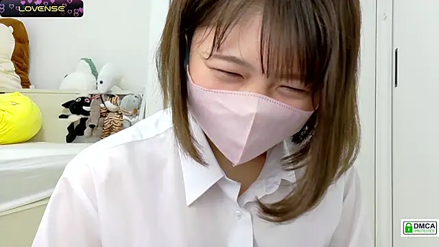 SUZU  online show from March 17, 11:10 am