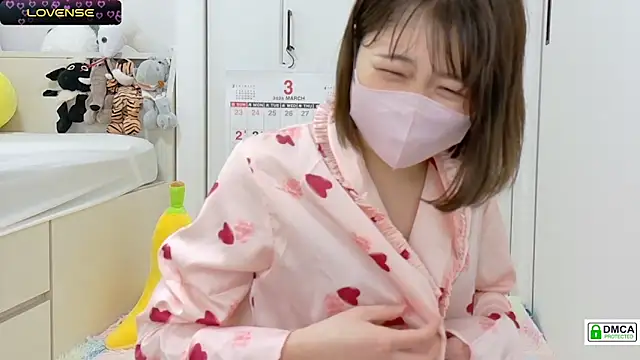 SUZU  online show from March 17, 3:07 pm