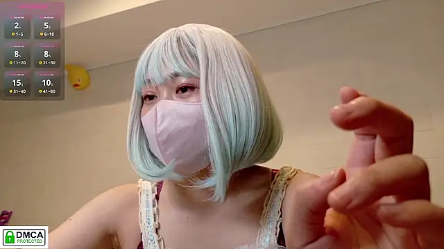 SUZU  online show from June 11, 12:14 pm