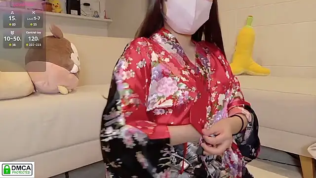 SUZU  online show from June 23, 12:14 pm