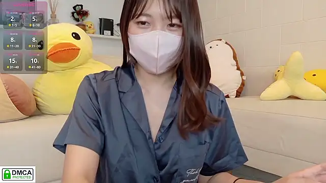 SUZU  online show from July 3, 9:43 pm
