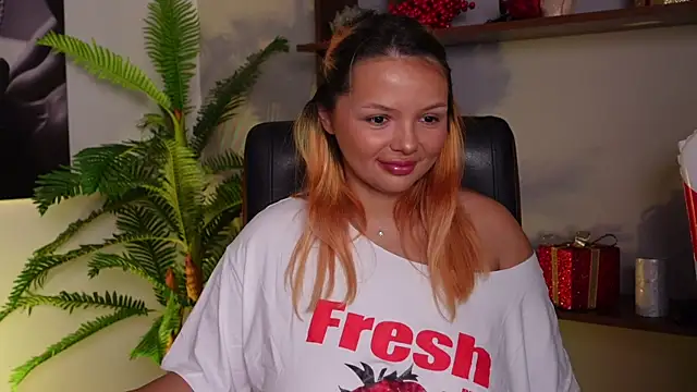 CelesteBailey online show from December 8, 7:47 am