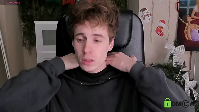 Snapshot of _tokyo_ghoul chatting on January 10, 3:14 pm tokyo ghoul online show from January 10, 3:14 pm