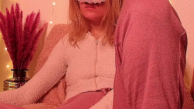 SecretAnni online show from December 26, 4:21 am