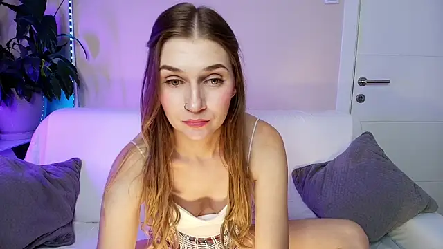 Miss Christine Cardo online show from July 23, 9:46 pm
