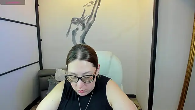 Snapshot of NiickyJones chatting on February 23, 10:53 pm NiickyJones online show from February 23, 10:53 pm