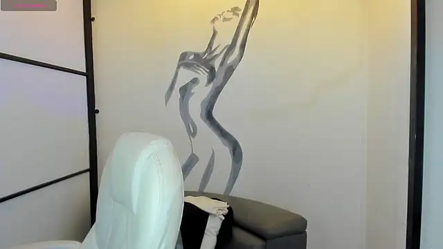 Snapshot of NiickyJones chatting on March 9, 12:53 am NiickyJones online show from March 9, 12:53 am