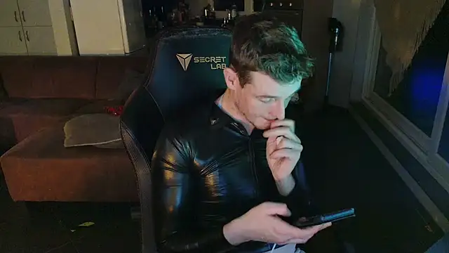 Str8boyy online show from December 16, 12:26 am