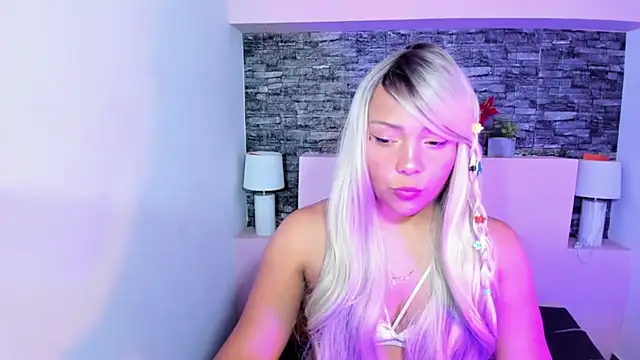 mollylogan1 online show from January 17, 8:22 pm