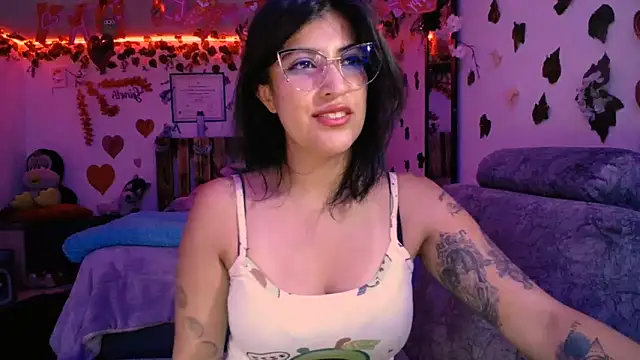 azahar  ziiz online show from February 11, 11:10 am