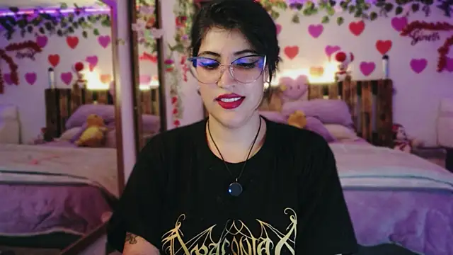 azahar  ziiz online show from June 9, 12:22 am