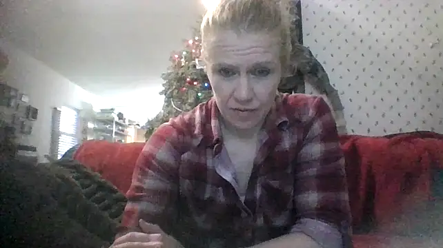 lisamatty4601 online show from December 28, 10:55 pm