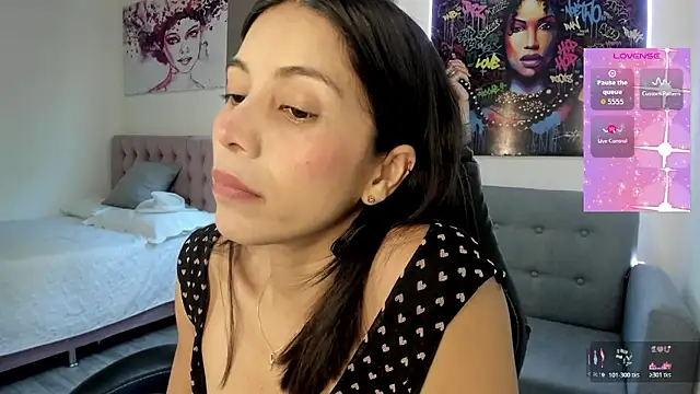 andykiuty online show from January 17, 4:54 pm