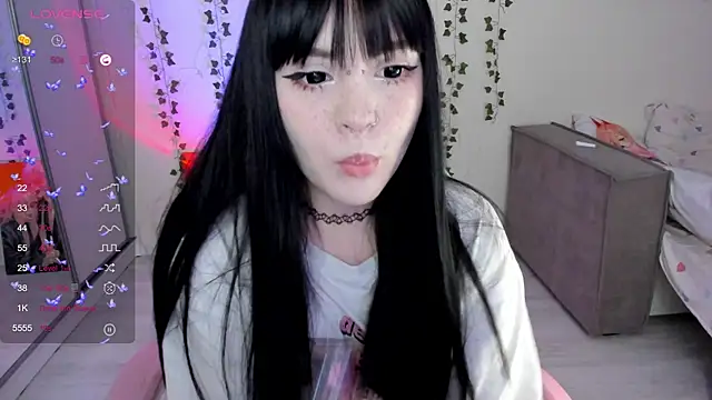 SelenaCute online show from March 4, 5:11 am