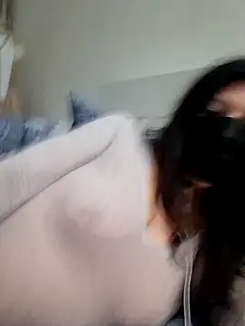 Silvia Zeno online show from February 1, 5:55 pm