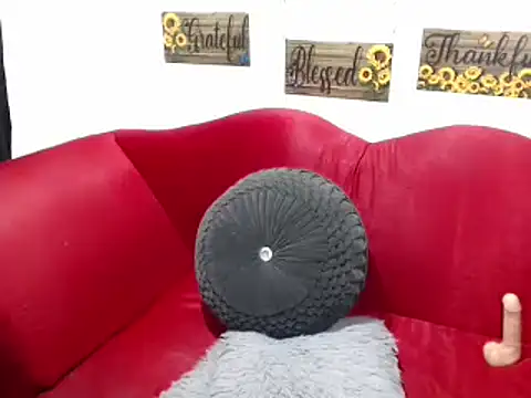 MAIA 2016  online show from January 6, 6:55 pm