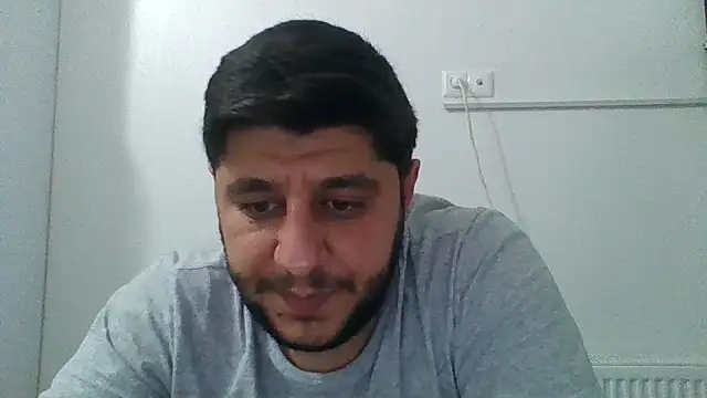 erkekkkadam online show from December 4, 10:51 pm