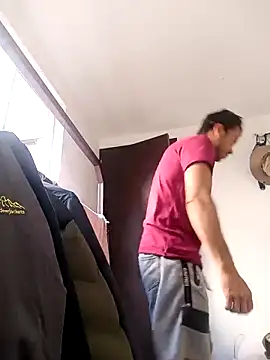 cachorro0527 online show from February 26, 1:32 pm