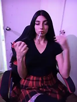 Felicia smok3 online show from December 15, 4:15 pm