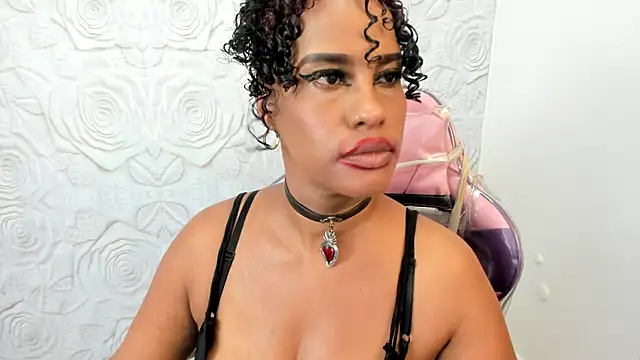 pamela guzmaan online show from January 10, 7:54 pm