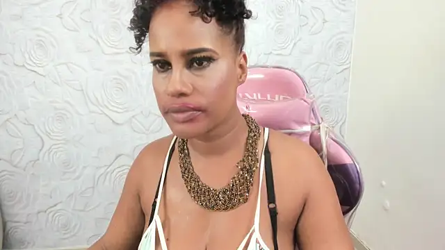 pamela guzmaan online show from March 3, 8:43 pm