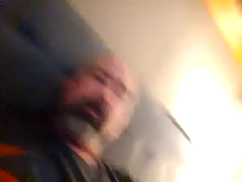 scottym online show from October 31, 2:40 pm