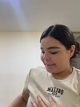 IsabellaAllen online show from July 24, 9:02 pm