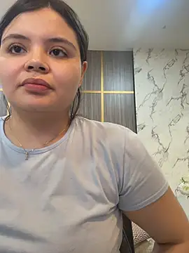 IsabellaAllen online show from July 25, 5:32 pm
