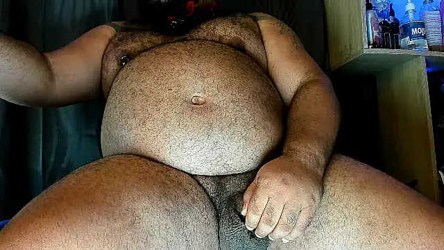 Snapshot of Latino_bigcock chatting on July 6, 9:06 pm Latino bigcock online show from July 6, 9:06 pm