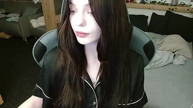 juice-peach online show from December 18, 10:02 pm