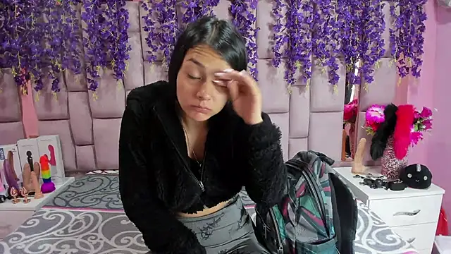 Bich Anal  online show from January 21, 1:00 pm