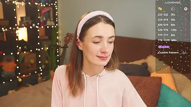 bananya kitty online show from March 25, 11:00 pm