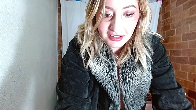 rashellroses22 online show from December 30, 10:23 pm