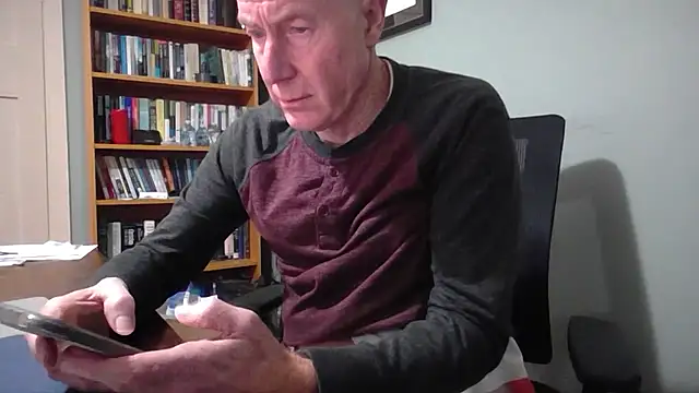 jiggy77777 online show from June 16, 3:20 am