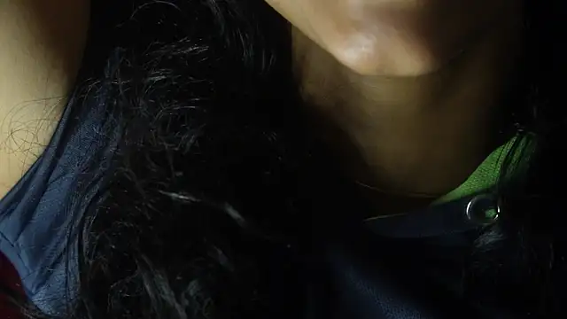 Snapshot of -AyeshaSinghania- chatting on March 12, 8:20 am -AyeshaSinghania- online show from March 12, 8:20 am