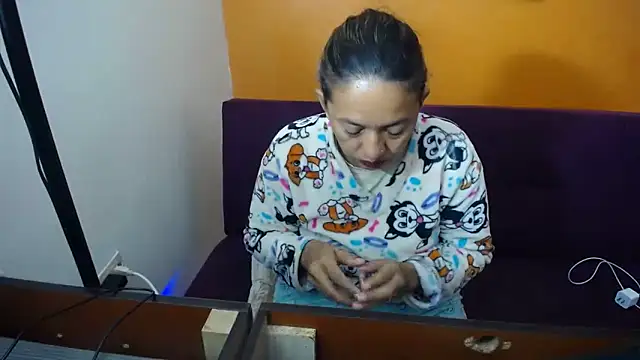 daleska ayala 1 online show from December 24, 12:22 pm